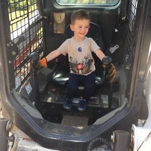 Meet your Posher, Brandon